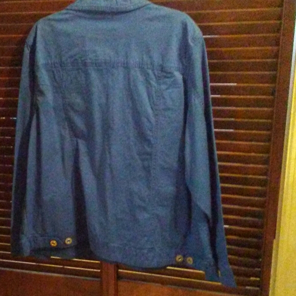 Jean Style Jacket - Picture 4 of 6